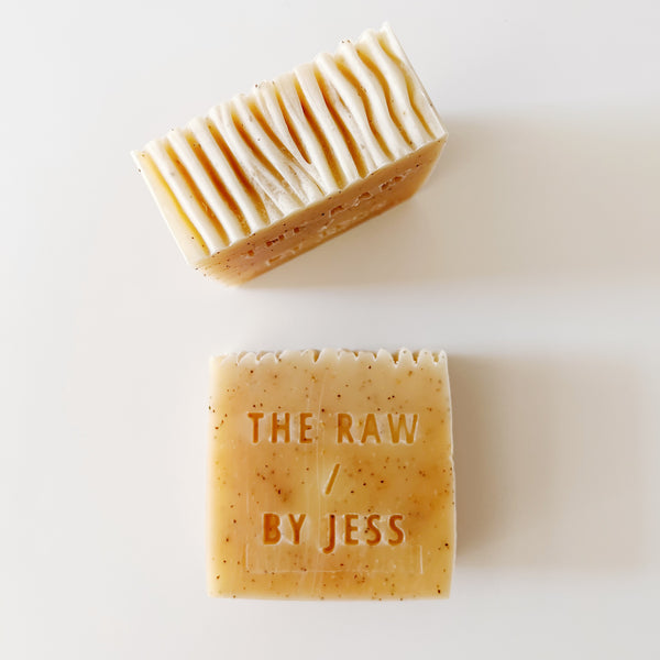 杏桃洋甘菊手工皂    (The Raw by Jess_Apricot+Chamomile Handmade Soap)