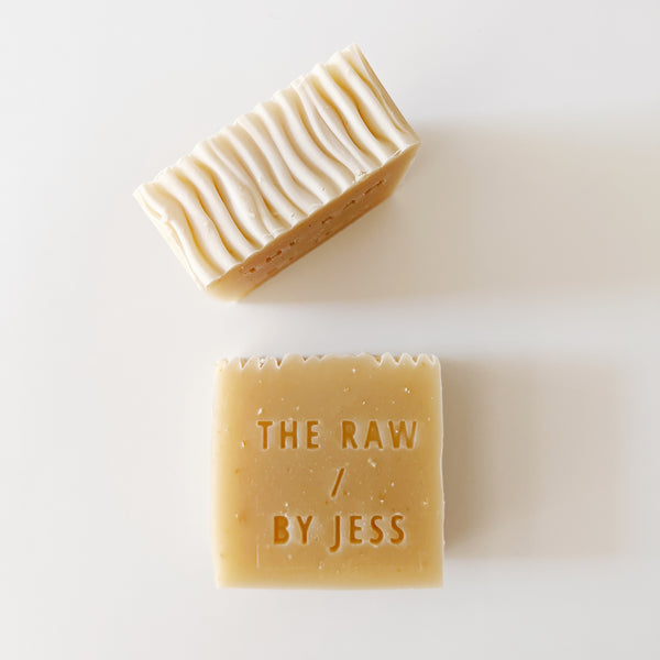 燕麥椰奶手工皂    (The Raw by Jess_Oatheal+Coconut milk Handmade Soap)